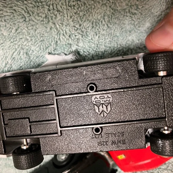 Vintage MC Toys Car lot. Ferrari, BMW, ‘57 Corvette - Picture 5 of 16